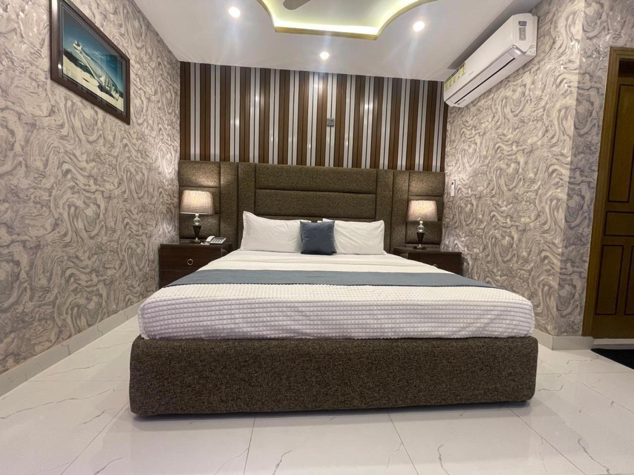 Hotel Croydon International Rawalpindi Zewnętrze zdjęcie